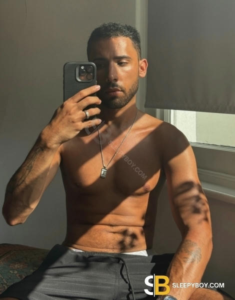 male rent boy London Marco