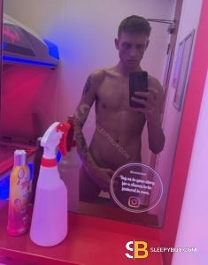 male rent boy Wokingham Dylan