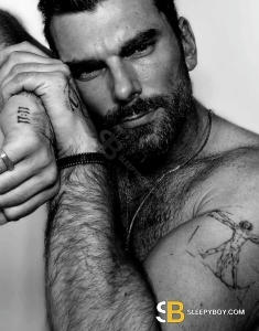 male rent boy Leeds Brad