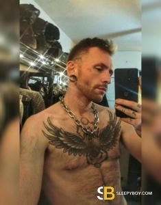 male escort Swinton Morgan