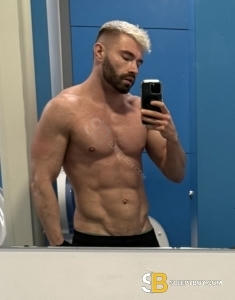 male rent boy Tradeston Alex