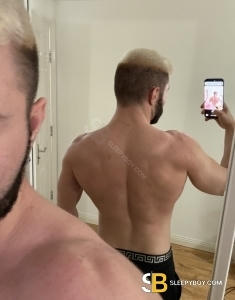 male rent boy Tradeston Alex