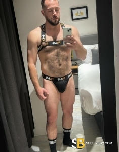 male escort Cardiff Lee