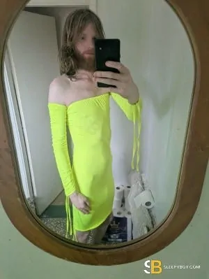 Gay Escort Faggot Kyle 29yr - role
