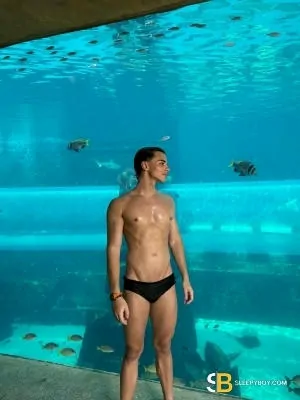 Bisexual Escort Felipe 22yr - role