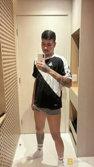 Bisexual Escort Bruno 23yr - role