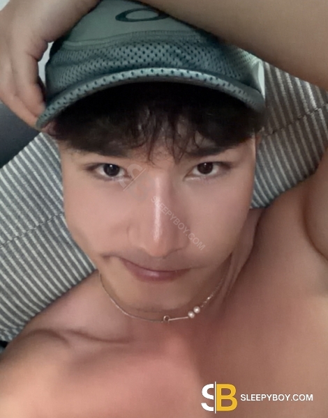 male escort Marylebone Hao