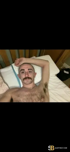 Gay Escort Thomas 29yr - sucking
