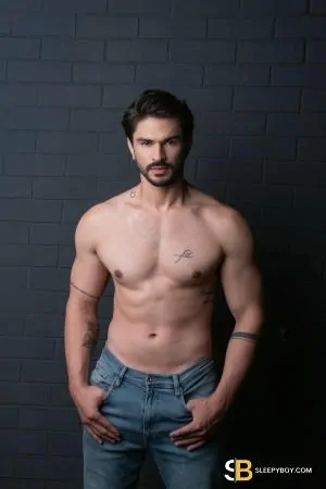 Bisexual Escort Fabricio 27yr - role