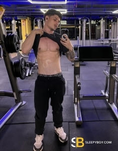 male escort London Leandro