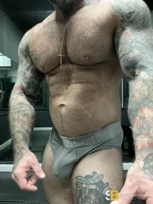 Bisexual Escort Max 37yr - role