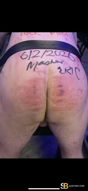 Bisexual Escort Eric 41yr - licking
