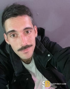 male rent boy Manchester Scott