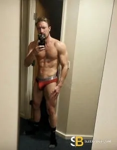 male escort Newport Bobby