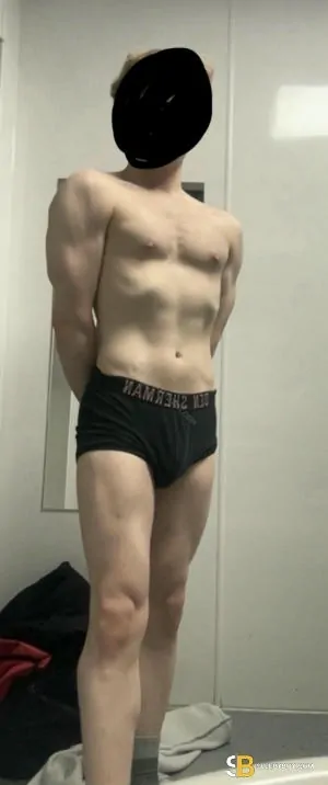Bisexual Escort Matt 25yr - role
