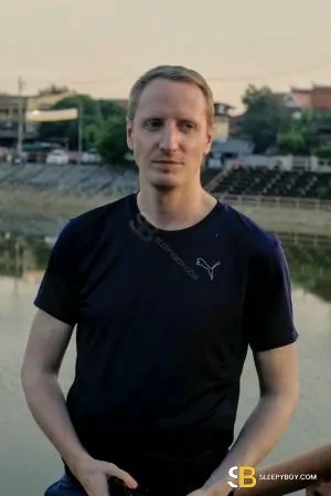 Gay Escort Sebastian 41yr - role