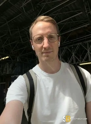 Gay Escort Sebastian 41yr - licking