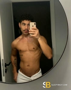 male escort London Guilherme