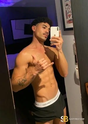 Bisexual Escort Bruno 25yr - role