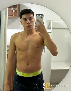 male escort Edinburgh &iacute;talo