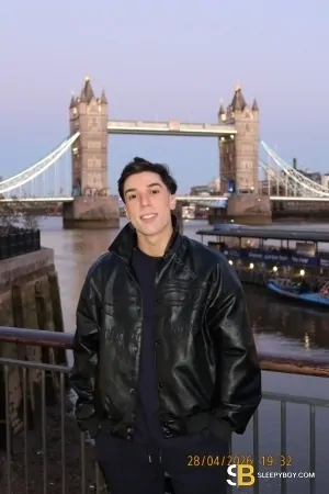 Gay Escort ítalo 23yr - role