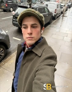 male escort Newcastle Upon Tyne Leonardo Ribeiro