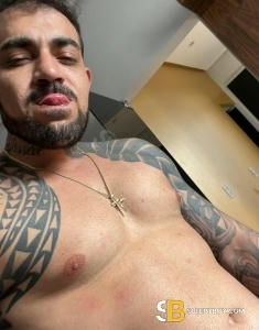 male rent boy London Kaio