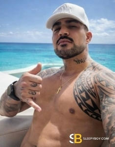 male rent boy Brixton Kaio