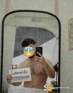 male escort Northampton Leonardo