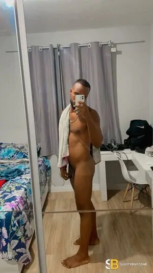 Bisexual Escort Rodrigo 29yr - licking