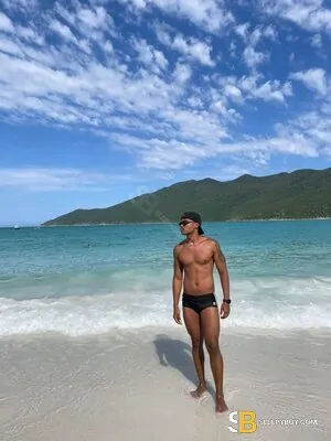Bisexual Escort Rodrigo 29yr - sucking