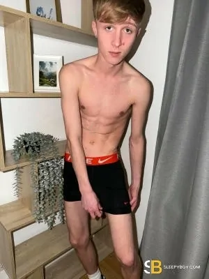 Gay Escort James 27yr - role