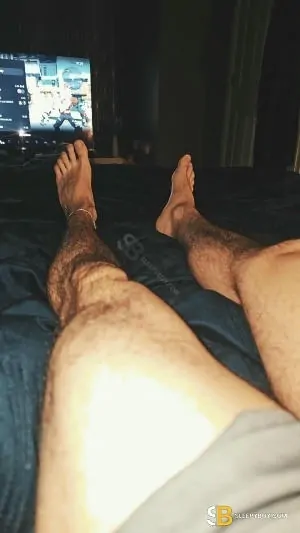 Gay Escort Uri 30yr - blowjob