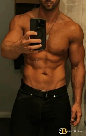 Bisexual Escort Andrew 30yr - always safe sex