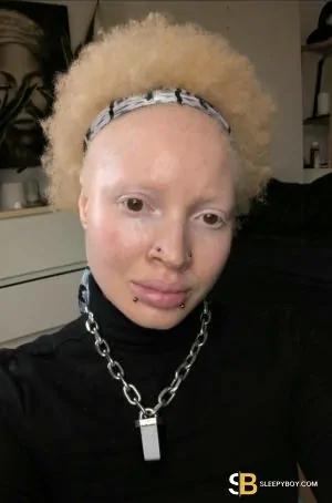 Bisexual Escort Themba 27yr - sucking