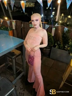Bisexual Escort Themba 27yr - sucking