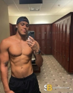 male rent boy London Matheus