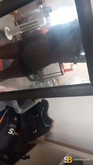 Gay Escort Jessie 19yr - shaving