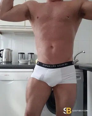 Gay Escort Matt 49yr - blowjob
