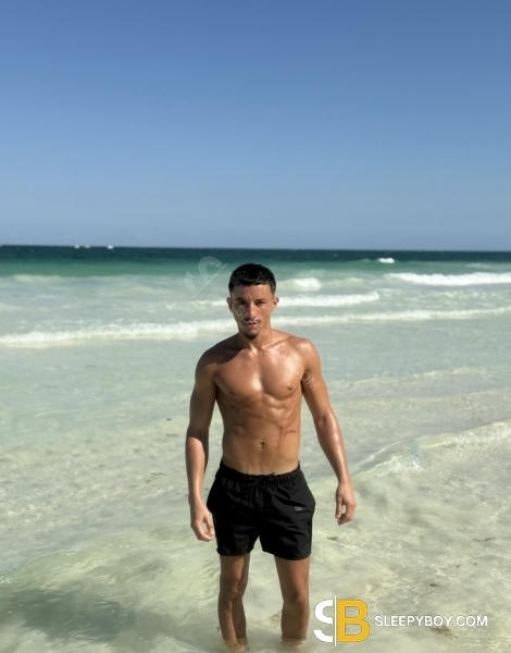 male escort London Rayane