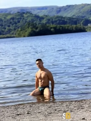 Gay Escort Gabe 30yr - blowjob