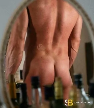 Gay Escort Hugo 39yr - licking