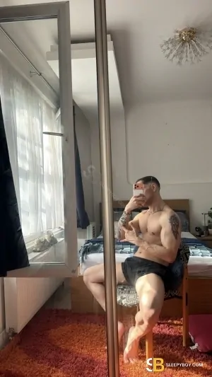 Gay Escort Alef 28yr - sucking