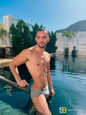 Gay Escort Alef 28yr - sucking
