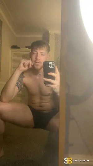 Gay Escort Liam 24yr - role