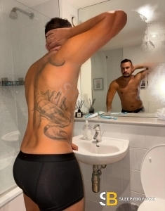 male rent boy Manchester Liam Brazilian Escort 🇧🇷🍼💦