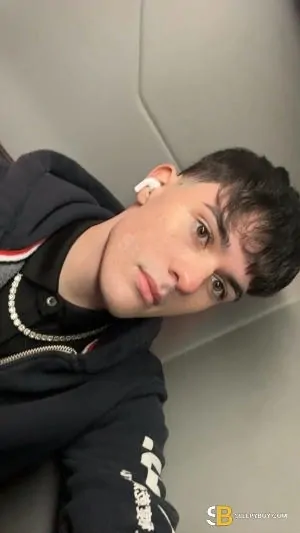 Gay Escort Jack 21yr - sucking