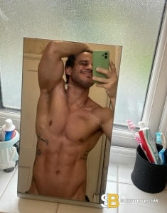 male escort London Rodri