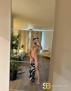 male rent boy London Lucca