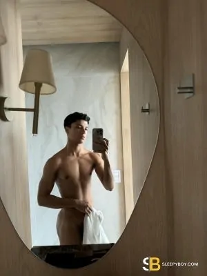 Gay Escort Henri 23yr - always safe sex